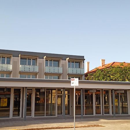Semaphore Splash Apartments Port Adelaide Εξωτερικό φωτογραφία