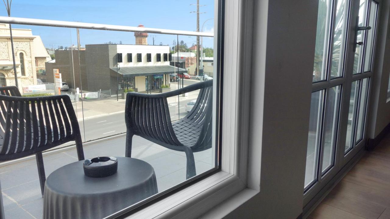 Semaphore Splash Apartments Port Adelaide Εξωτερικό φωτογραφία