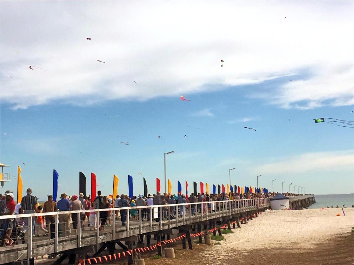 Semaphore Splash Apartments Port Adelaide Εξωτερικό φωτογραφία
